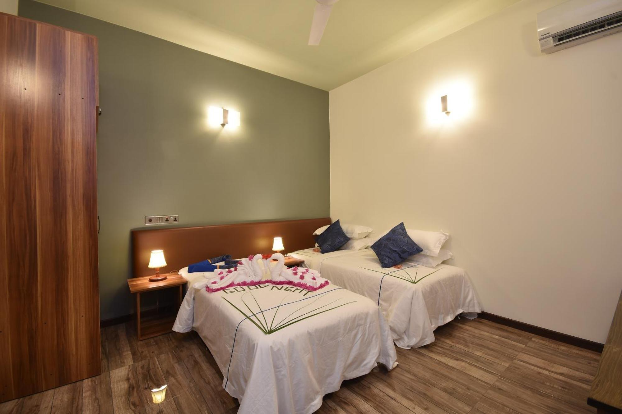 Island Home Inn Ukulhas Exterior foto
